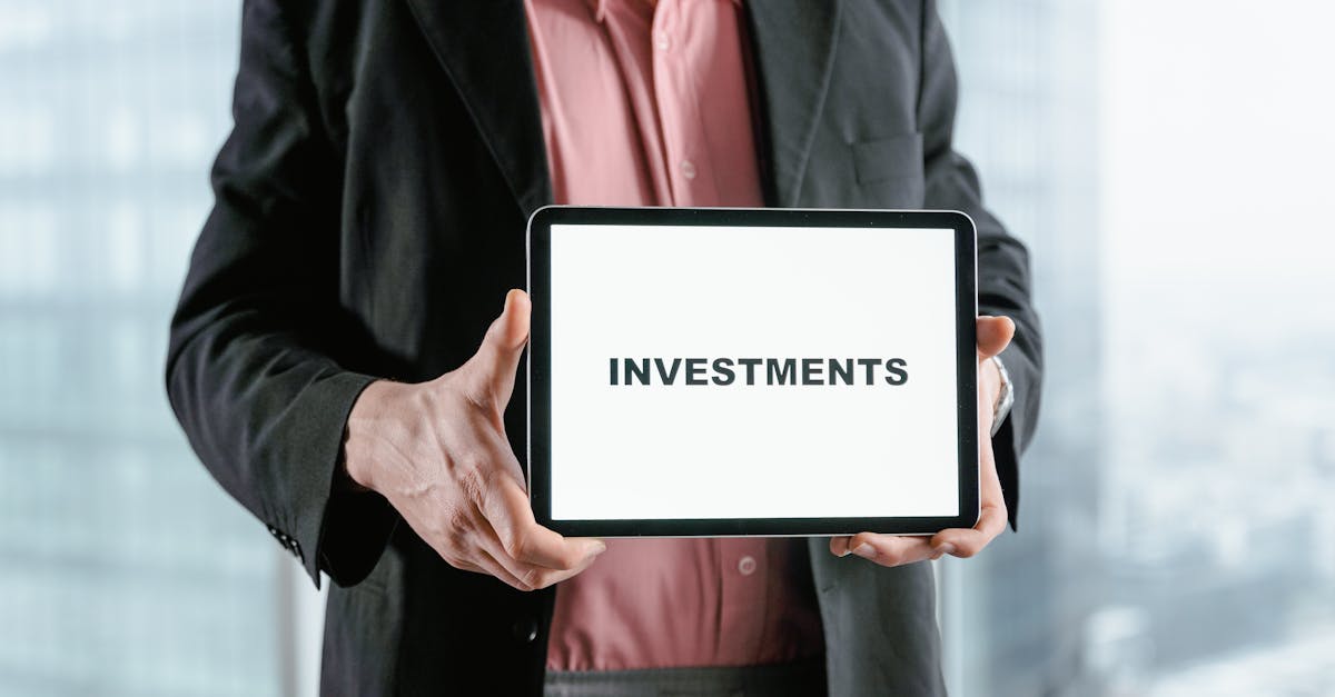 十三月(UNDECEMBER):移动路由器app详情下载教程