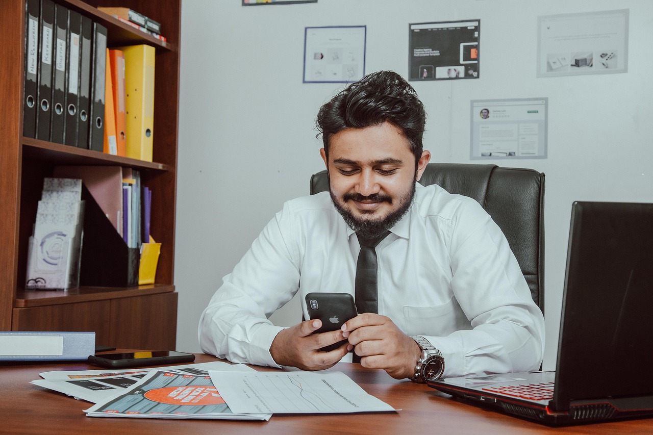 Mond梦都口香糖:苹果官方有几个平台代理