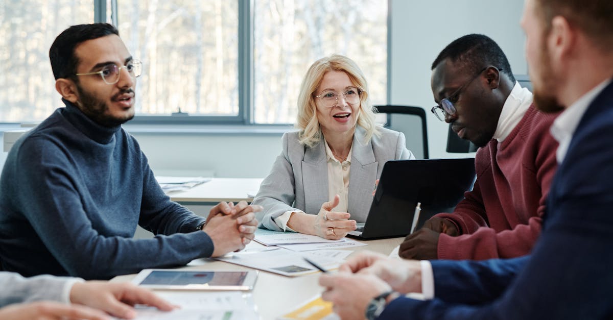 全新微信批发：黄金开户平台选择